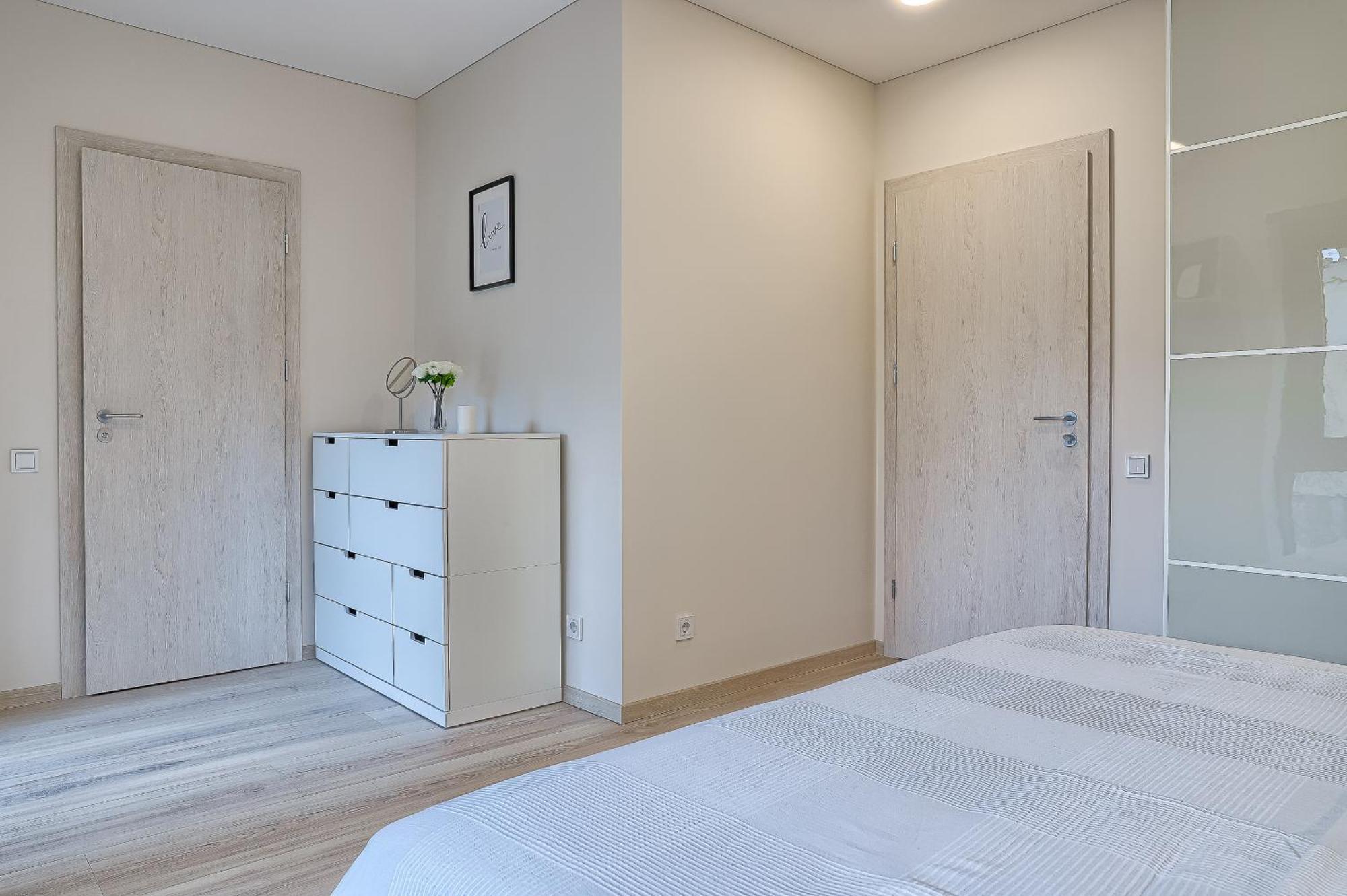 Business-Class Apartments 2 X Free Parking X Self Check In 24X7 VNO Kültér fotó